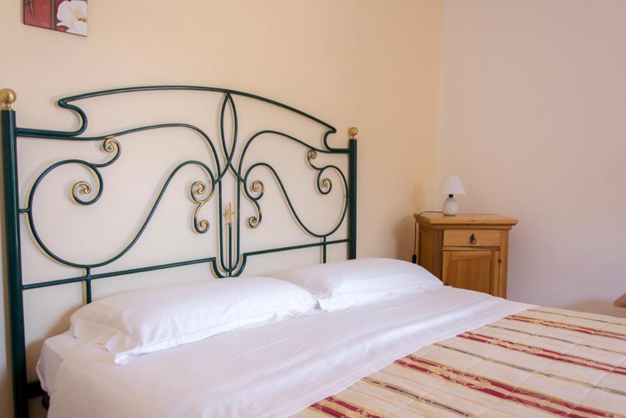 Casale Sombrino Guest House Supersano Luaran gambar